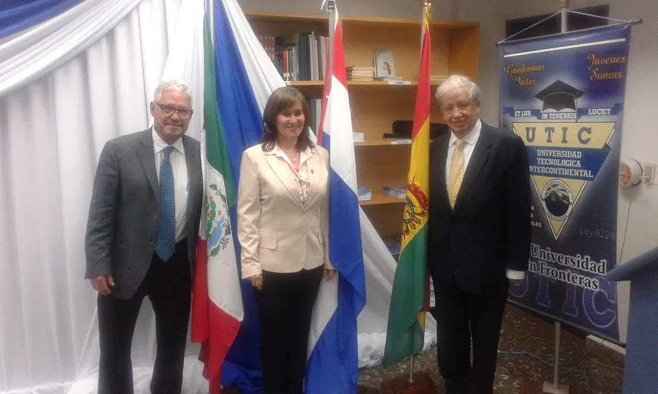 Seminario en Paraguay UTIC